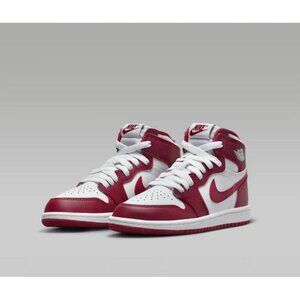 NIKE Jordan 1 Retro High OG Sneakers Boys 1Y Red Leather Lace Up Shoes Kicks